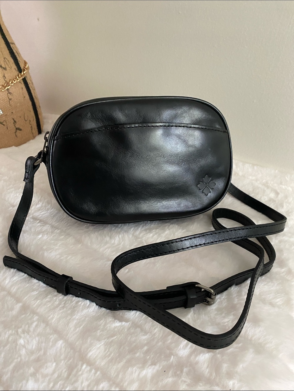 Patricia Nash Elexis Calf Leather Crossbody Bag - Gorgeous Leather and Bag